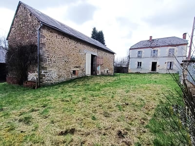 Stone house to renovate near Farges