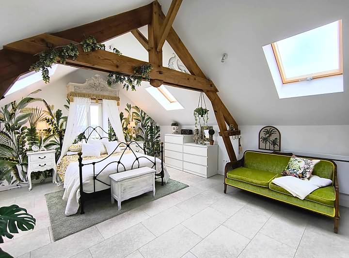 3 bed stone house for sale near Lesbois