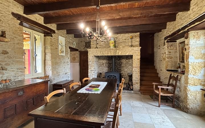 3 bed stone house for sale near Aubas