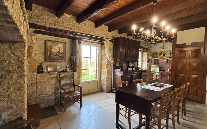3 bed stone house for sale near Aubas