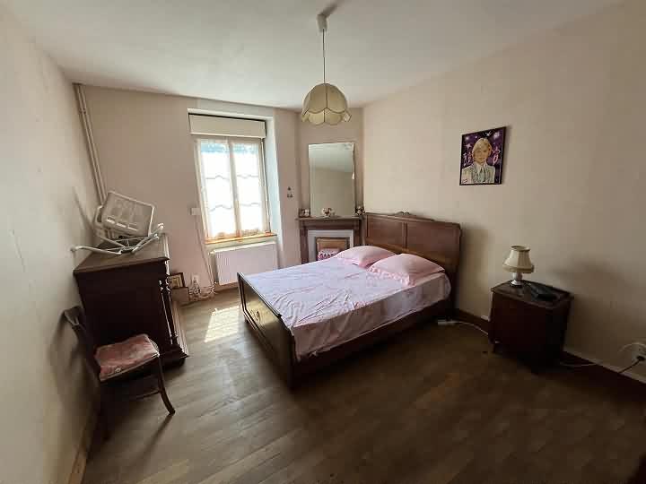 4 bed stone house for sale near Farebout