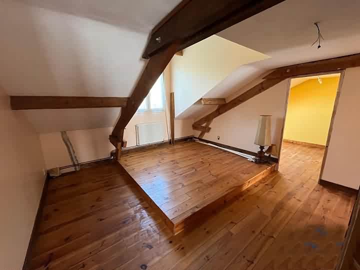 4 bed stone house for sale near Farebout