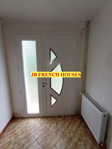 3 bed stone farmhouse for sale near Paillé