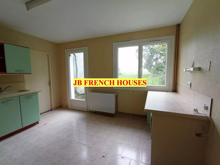 3 bed stone farmhouse for sale near Paillé