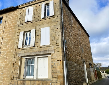6 bed stone house for sale near Bujaleuf