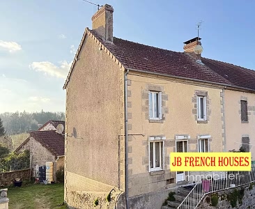 2 bed stone house for sale near Glénic