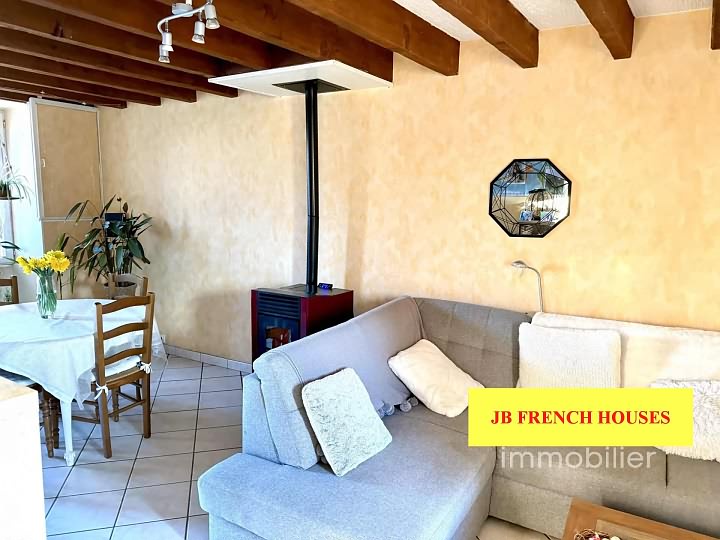 2 bed stone house for sale near Glénic