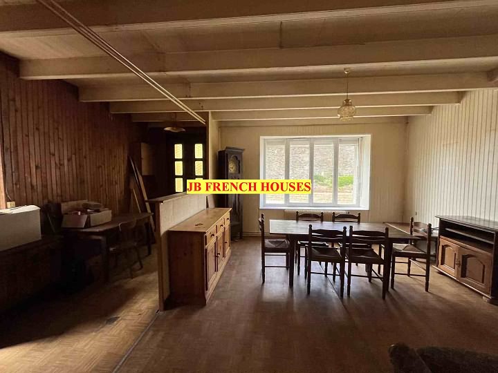 3 bed stone house for sale near Caribet