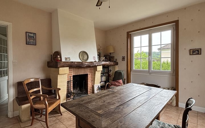 4 bed stone house for sale near Aubas