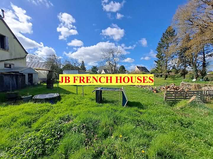 4 bed stone house for sale near Loutehel