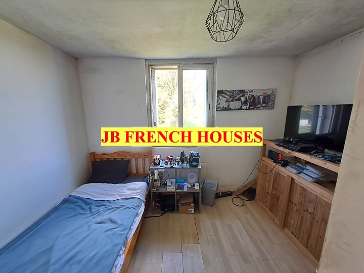 4 bed stone house for sale near Loutehel