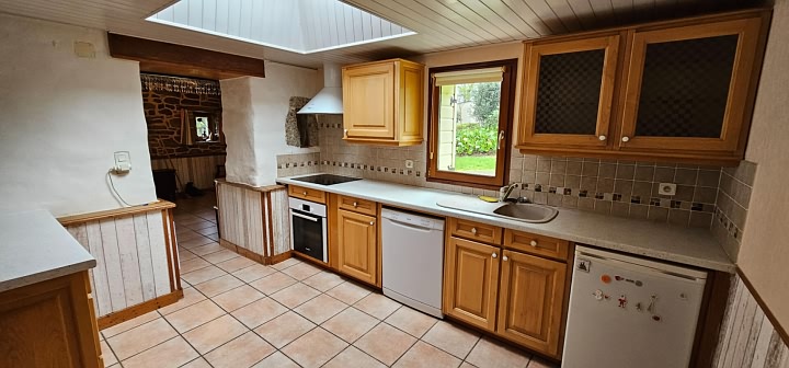3 bed stone house for sale near Perret