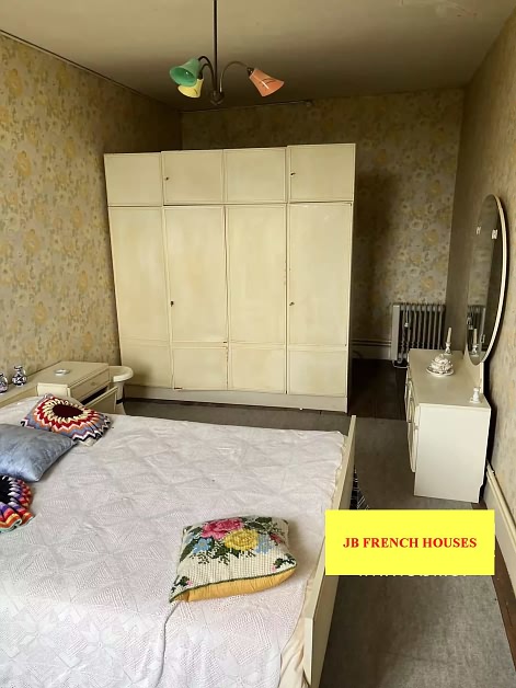 3 bed stone house for sale near Glénic