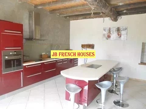 5 bed stone house for sale near Paillé