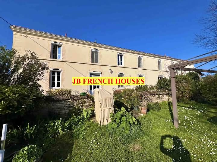 5 bed stone house for sale near Voissay
