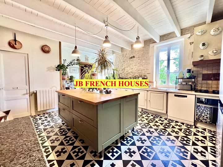 5 bed stone house for sale near Voissay