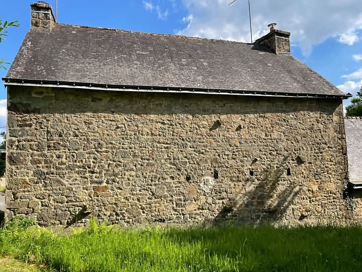 2 bed stone house for sale near BRITTANY CENTRE and BRITTANY CENTRE WEST