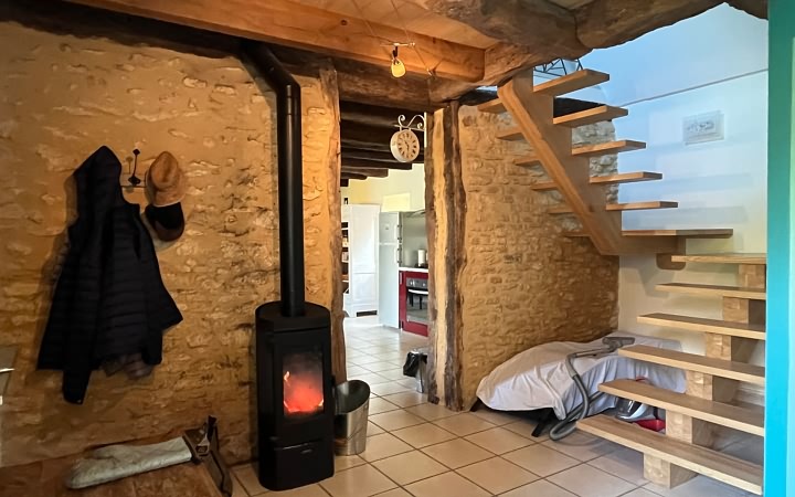 3 bed stone house for sale near Aubas
