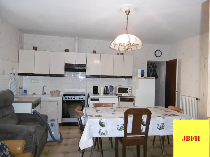 5 bed stone house for sale near Vienne And Haute Vienne