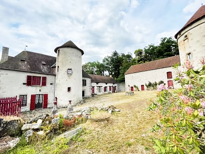 5 bed stone house for sale near Farges