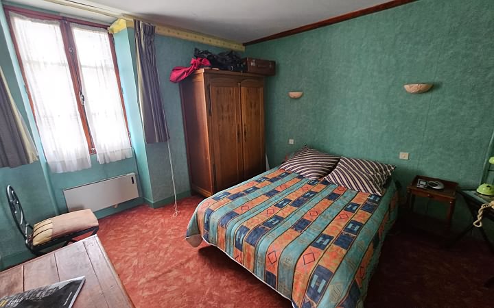 3 bed stone house for sale near Naillat