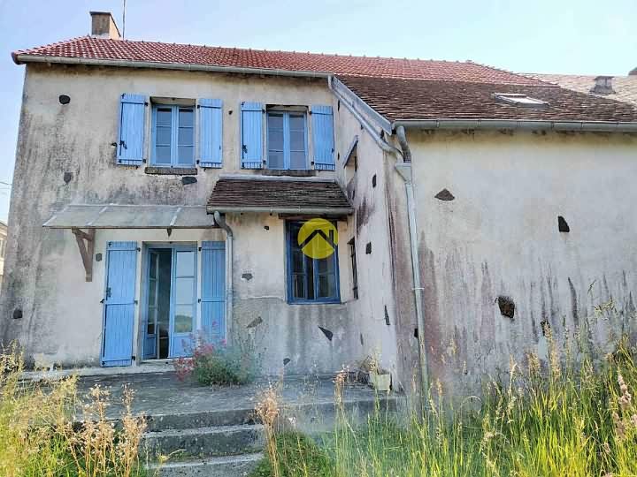 Natuurstenen huis met 3 slaapkamers te koop nabij Gest