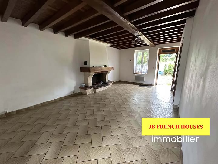 4 bed stone house for sale near Noth