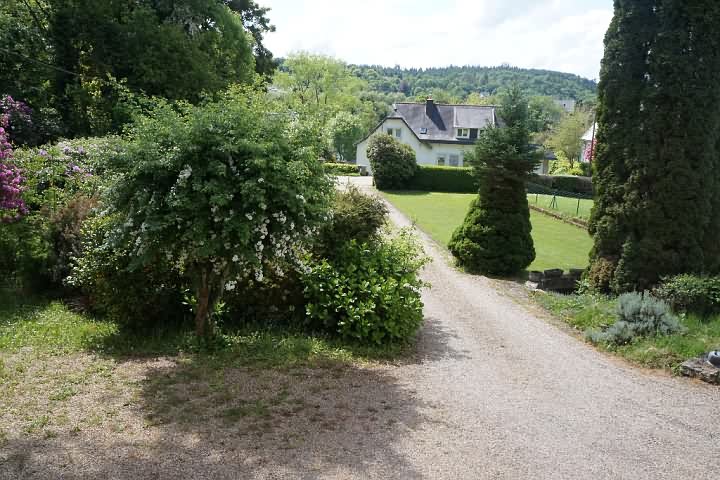 4 bed stone house for sale near Keraden