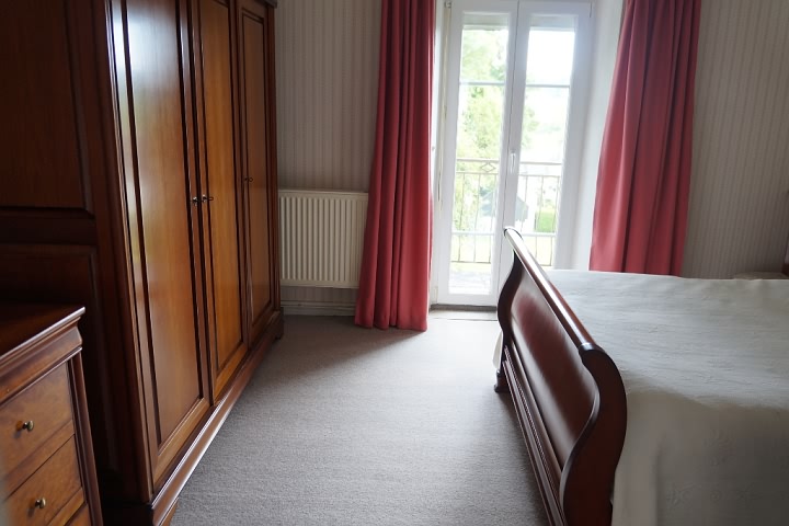 4 bed stone house for sale near Keraden
