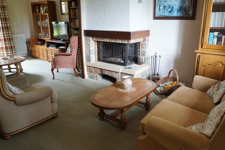 4 bed stone house for sale near Keraden