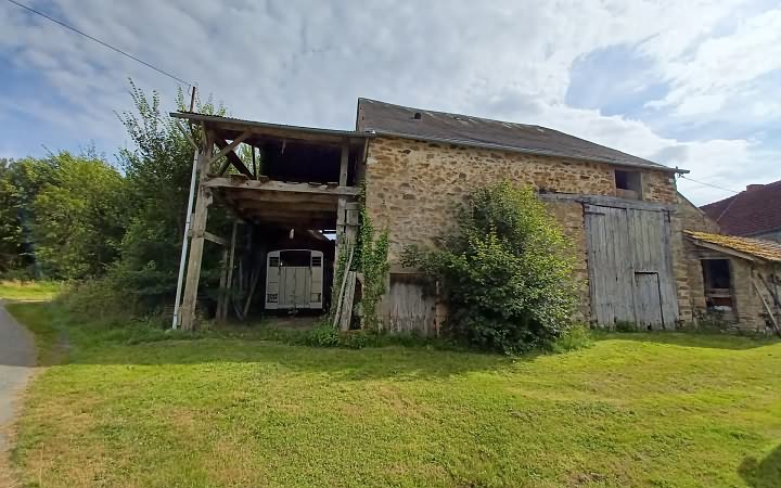 3 bed stone house for sale near Naillat