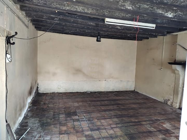 Natuurstenen huis met 2 slaapkamers te koop nabij Gest
