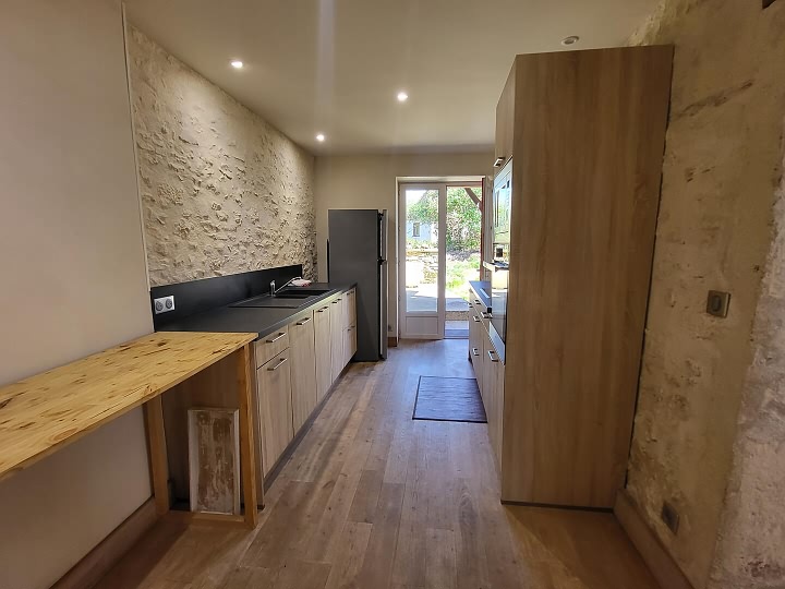 2 bed stone house for sale near Dordogne and Lot