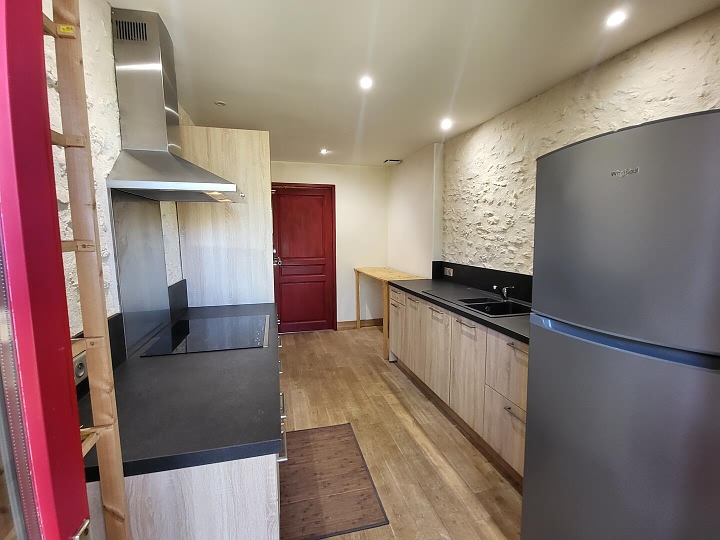 2 bed stone house for sale near Dordogne and Lot