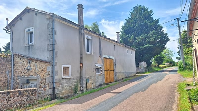 2 bed stone house for sale near Goulat