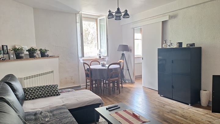 2 bed stone house for sale near Goulat