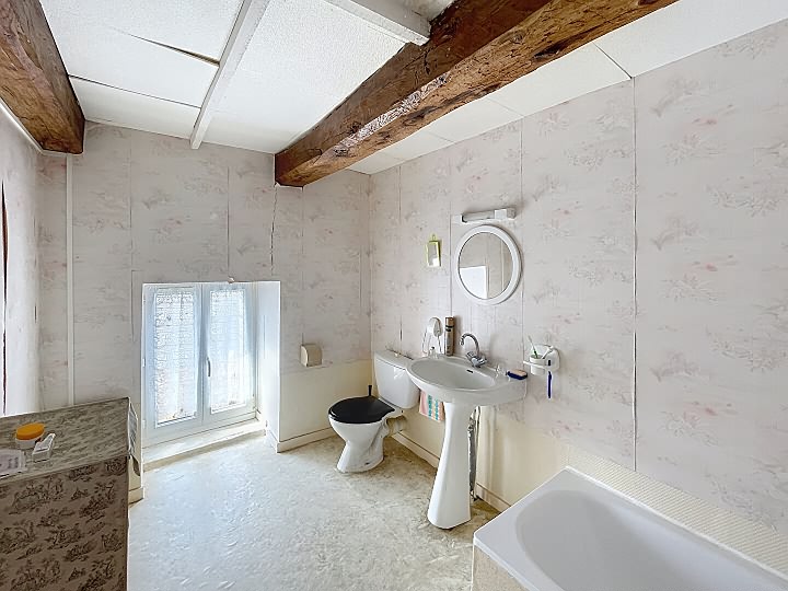 1 bed stone house for sale near Peer