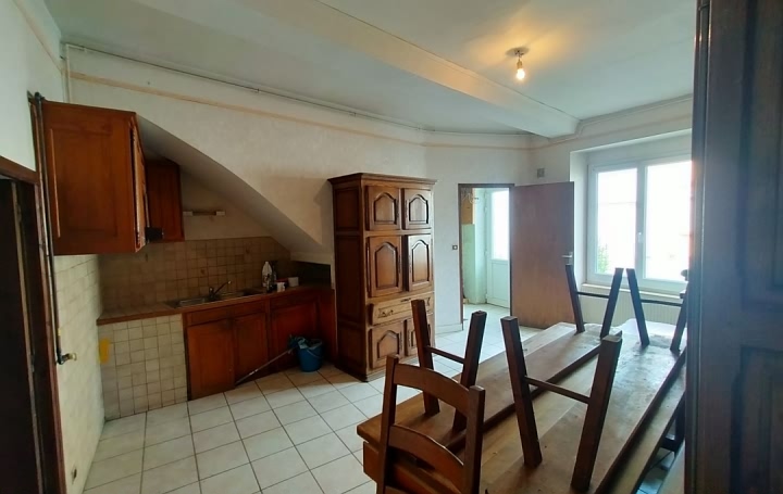 2 bed stone house for sale near Averton