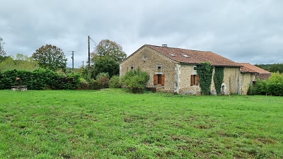 2 bed stone house for sale near Goulat