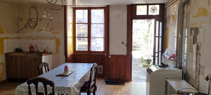 4 bed stone house for sale near Goulat