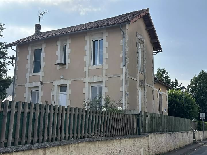 3 bed stone house for sale near Chez Vécant
