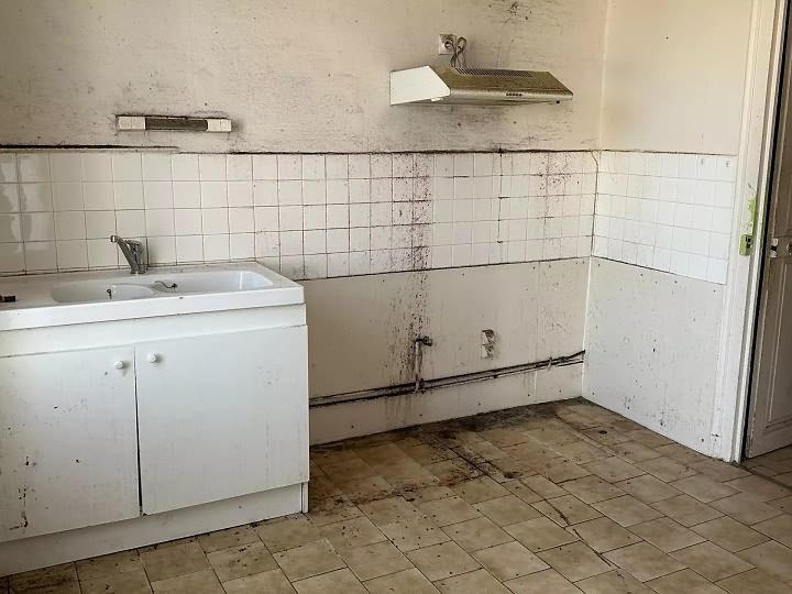 3 bed stone house for sale near Chez Vécant