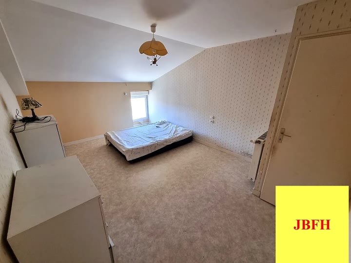 4 bed stone house for sale near Viennay
