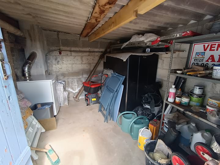 1 bed stone house for sale near Bonen
