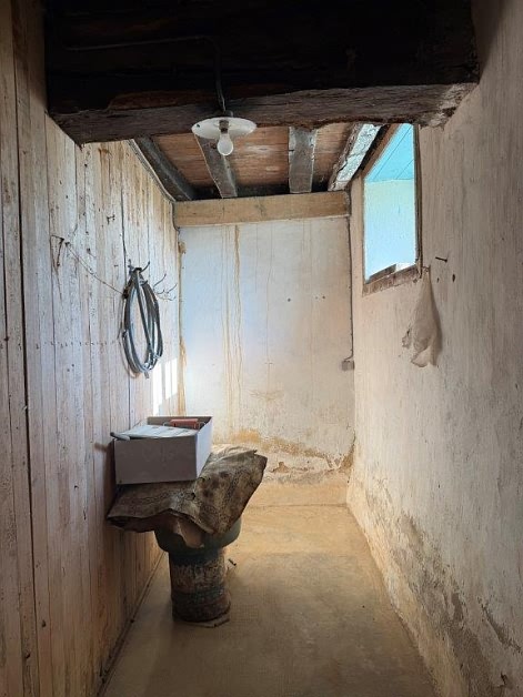 Stone house to renovate near Mohon