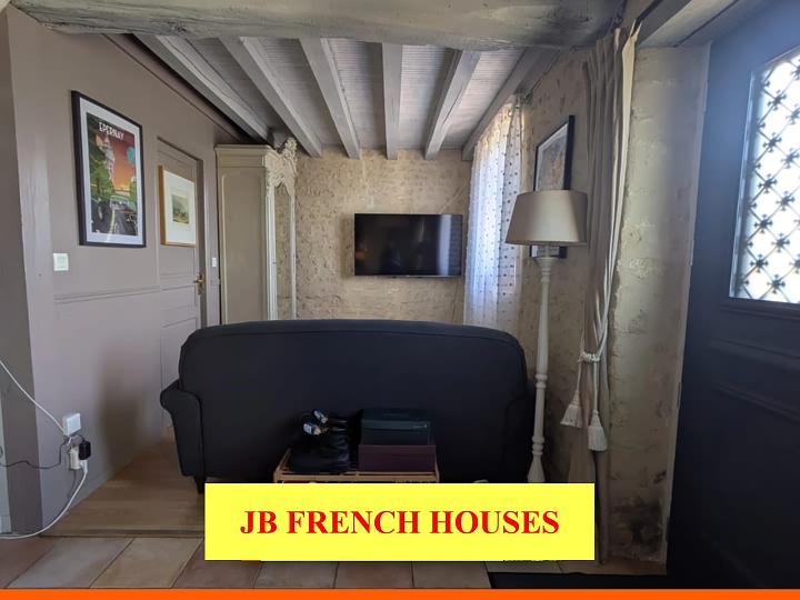 2 bed stone house for sale near Igé