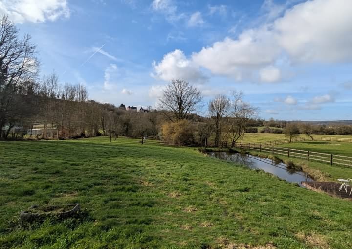 2 bed stone house for sale near Igé