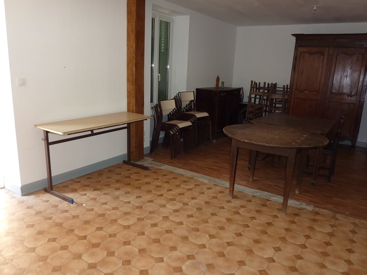 2 bed stone house for sale near Liglet
