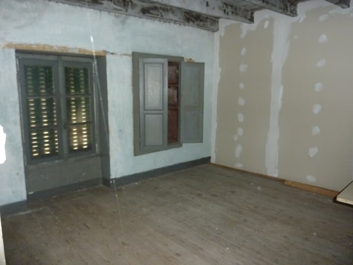 2 bed stone house for sale near Liglet