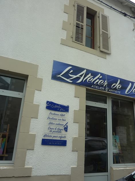 3 bed stone house for sale near Liglet